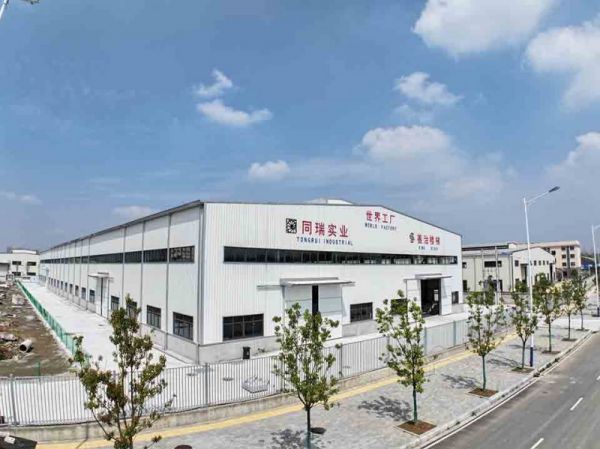 善治楼梯：破解高端楼梯定制难题，“全案落地”模式引领空间美学新标杆