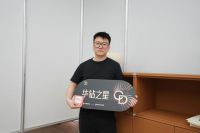 荣耀加冕！CAMERICH锐驰摘得2026中国家博会华钻之星至尊之星荣誉