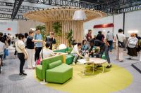 CIFF广州开幕首日直击： 迪欧集团“破茧”登场，新品牌迪欧S成全场焦点