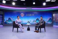 央视主持人深度访谈李忠信 解锁李忠信红木的大国品牌担当