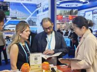 广交会现场交流，重新认知福庆 LVL 材料价值