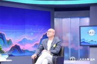 卓木王总裁杜长江荣登大国品牌盛典，接受中央电视台主持人刘小唯采访