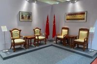 李忠信红木亮相浙江省工艺美术博览会 斩获2金2银！