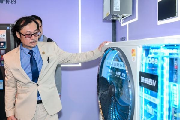 AWE现场的“技术共鸣”：工程师盛赞美的，中国空调技术终获全球认可
