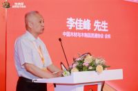 中国内卷的地板行业，终于有人掀桌子了