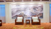 李忠信红木：深耕东阳木雕，赓续文化遗产
