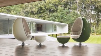 未来主义经典回归：Roche Bobois 罗奇堡带来Henrik Thor-Larsen的OVALIA扶手椅