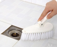 做好瓷砖清洁保养  让卫浴间光洁如新