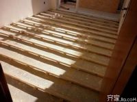 监工我在行  地板木龙骨的正确铺贴