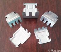 轻钢龙骨吊顶施工工艺 轻钢龙骨配件有哪些