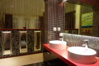 厕纸应该是扔进纸篓里吗？多数人都做错了，还好师傅点醒我！