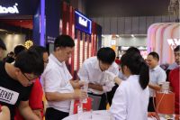 卡颂智能壁材开启墙面涂料智慧新时代