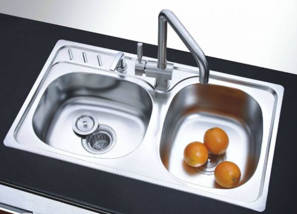 厨房水槽怎么安装 安装水槽注意事项有哪些