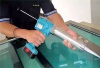 打玻璃胶一般多久能住 玻璃胶使用注意事项