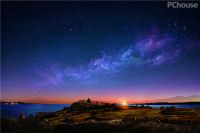 你瞧，了不起的它，把银河星辰“摘”下来铺装进了家居空间里