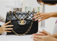 费雷是几线品牌 包包怎么护理保养