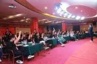 中原门窗市场大事件！50家头部门窗工厂看破价格战“红尘”，众心聚力推皇丞！