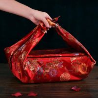女方结婚包包袱的讲究 结婚红包袱注意事项