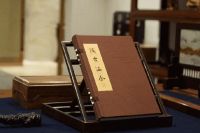 区氏家具《汲古涵今——当代书房艺术》再版