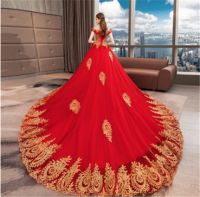 婚礼三套衣服一般顺序 结婚一般需要几套衣服