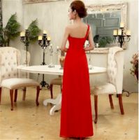 结婚三套衣服的流程 办嫁女酒女方穿什么