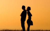 夫妻吵架怎么劝解 夫妻感情不合怎么办