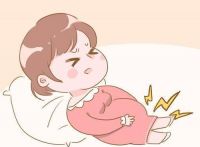孕妇为何要左侧卧位 孕妇什么时候开始左侧卧睡好