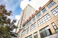 中沪红蚂蚁装潢开展“夏日送清凉”慰问活动