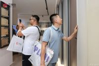 百得胜整家定制建博会载誉收官，差异化诠释水漆木皮柜墙门
