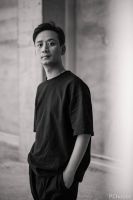 见证自然的力量丨周子鉴：回归材质本身，唤醒与自然的共鸣